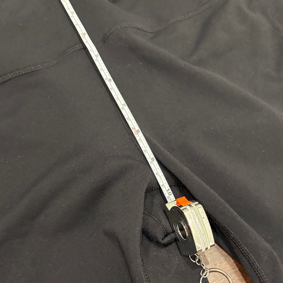 Athleta Revelation Pant 1X Black Flare Leg Yoga Waistband Pocket - Picture 9 of 13